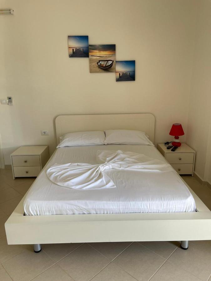 Sunset Apartments Berdenesh Sarande Ngoại thất bức ảnh