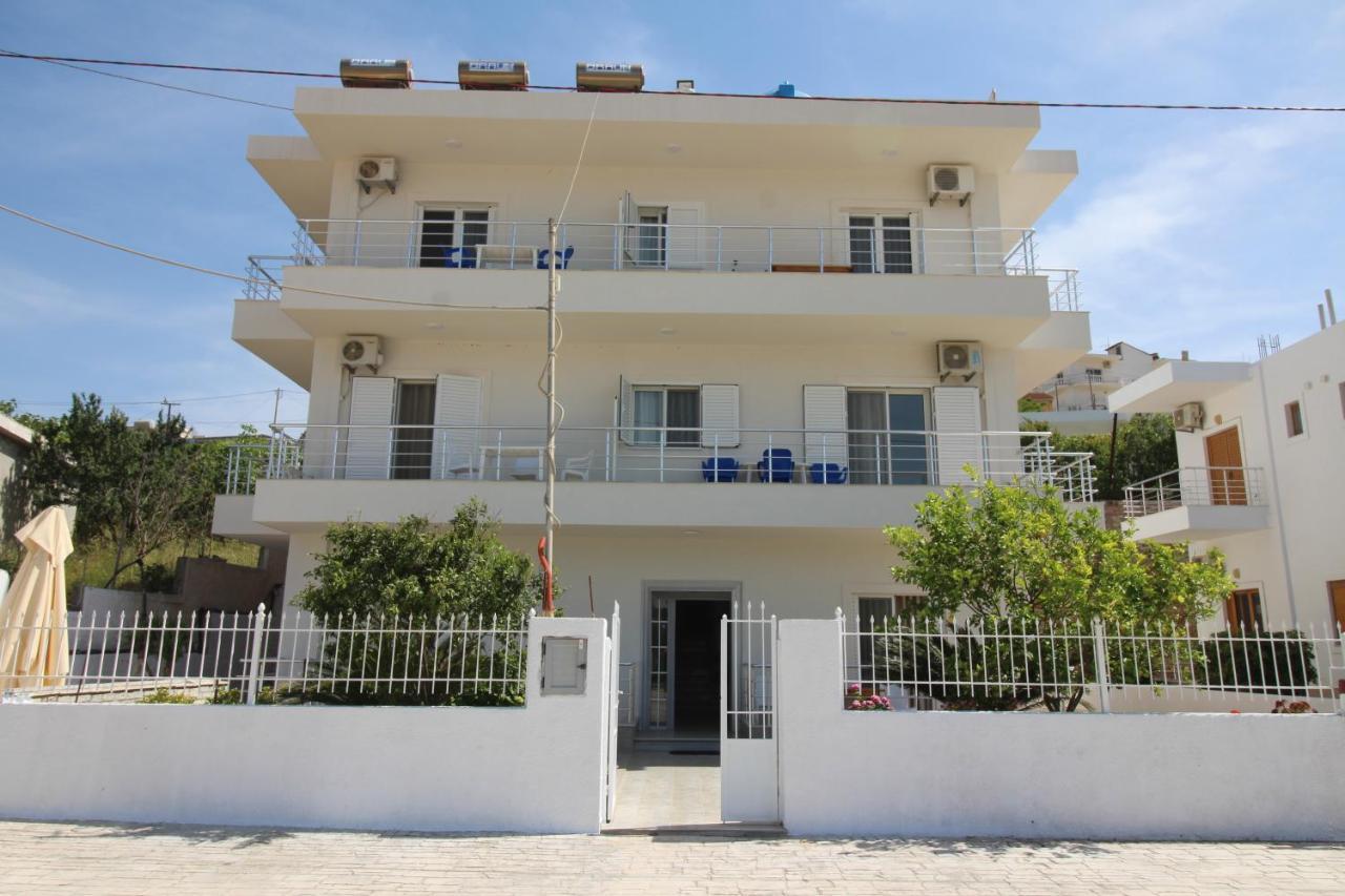 Sunset Apartments Berdenesh Sarande Ngoại thất bức ảnh