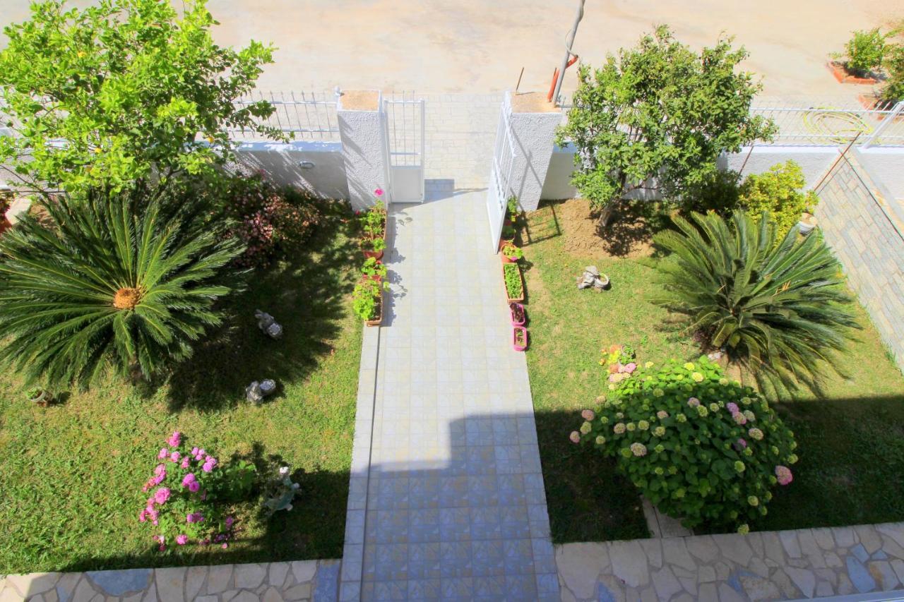 Sunset Apartments Berdenesh Sarande Ngoại thất bức ảnh