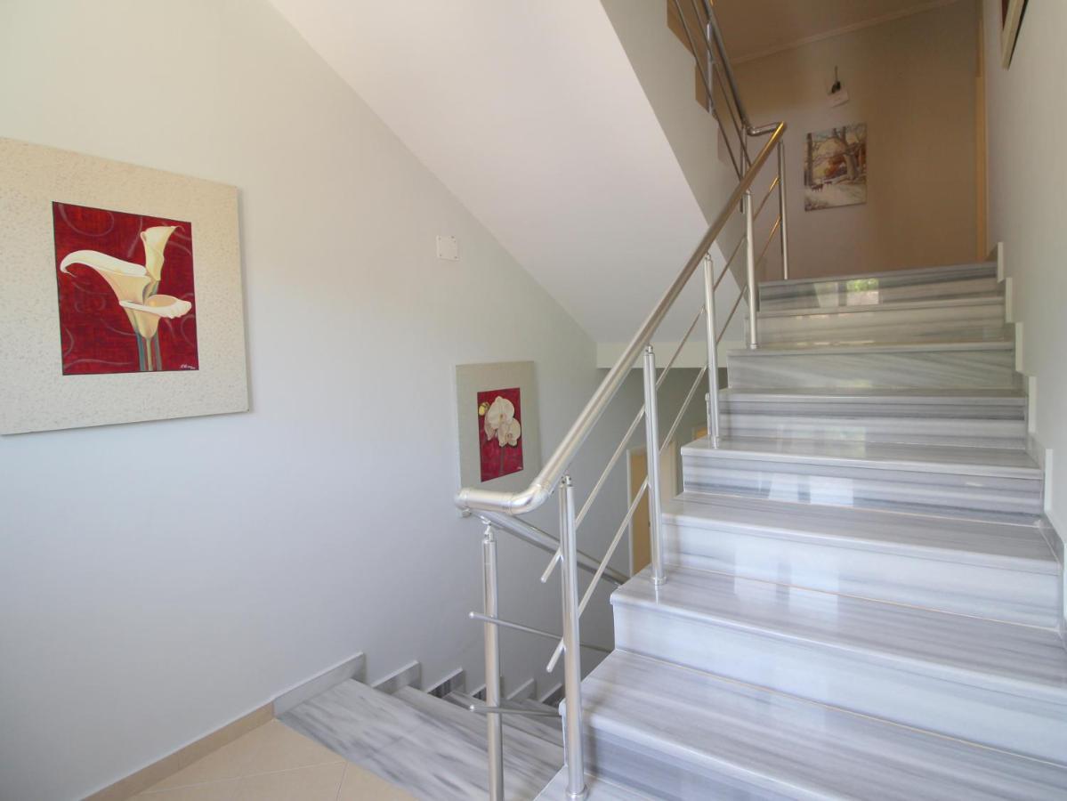 Sunset Apartments Berdenesh Sarande Ngoại thất bức ảnh