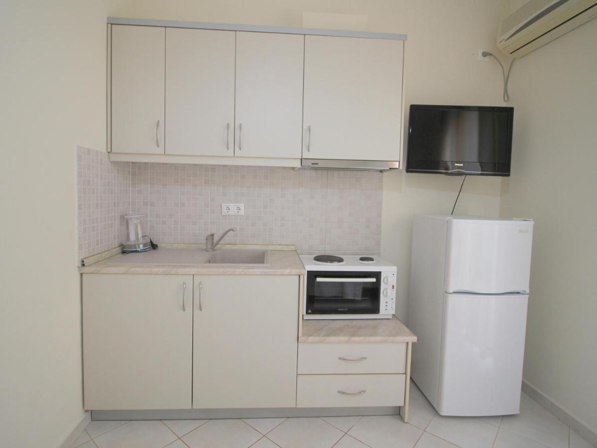 Sunset Apartments Berdenesh Sarande Ngoại thất bức ảnh