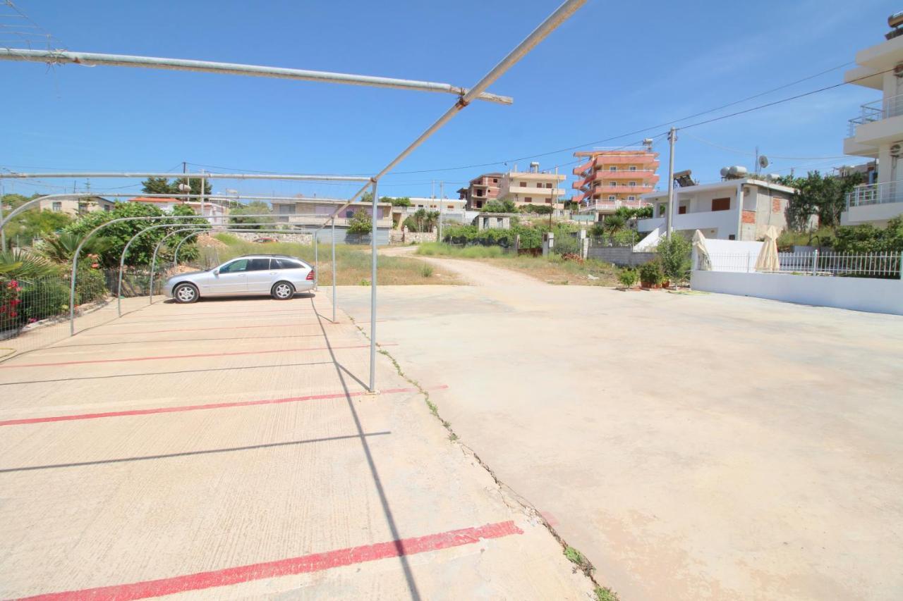 Sunset Apartments Berdenesh Sarande Ngoại thất bức ảnh
