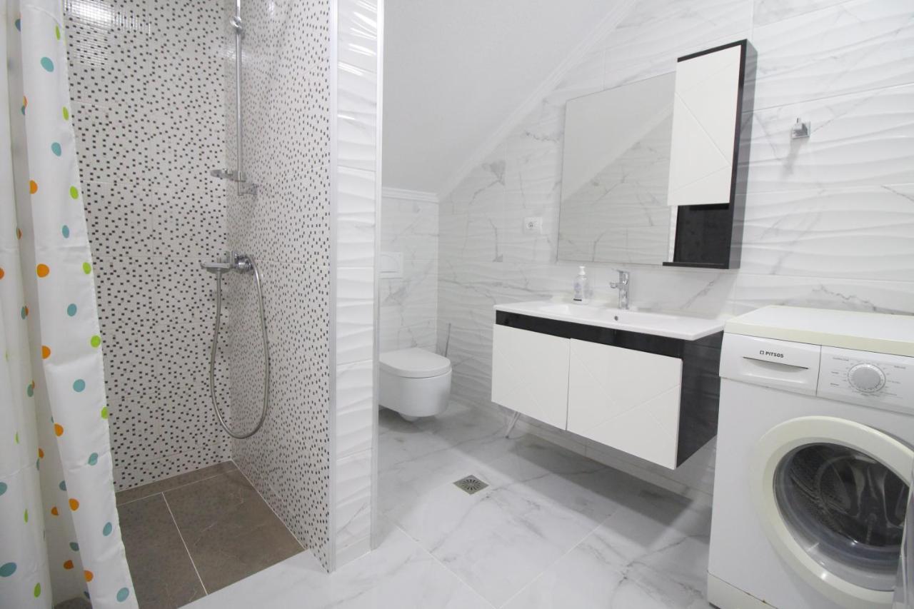 Sunset Apartments Berdenesh Sarande Ngoại thất bức ảnh
